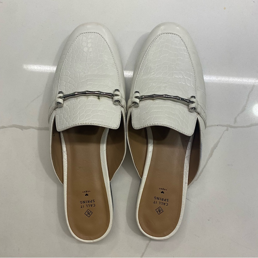 Croc slides